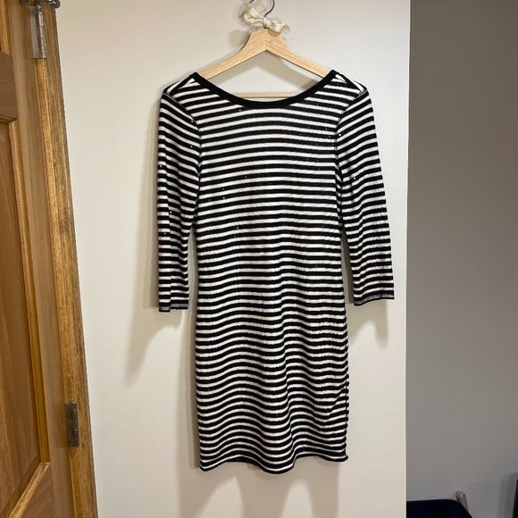 EXPRESS | BLACK AND WHITE STRIPED SEQUIN DRESS WITH 3/4 SLEEVES | SIZE S - Picture 2 of 8